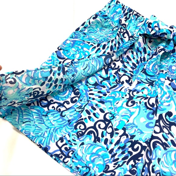 Lilly Pulitzer Mylee Tie Front Shorts Women’s Size 00 Tropical Print Beach Blue - Picture 5 of 10
